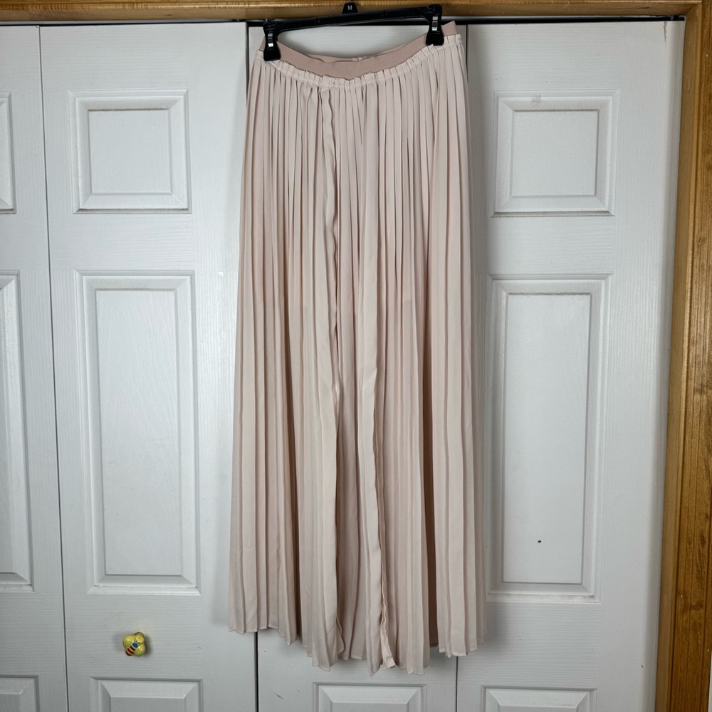 Cato Pleated Cream Maxi Skirt